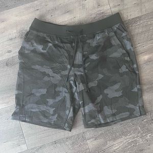 Lululemon T.H.E. Short 9”